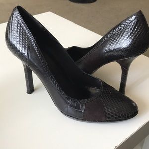 Nine West high heels (snakeskin)